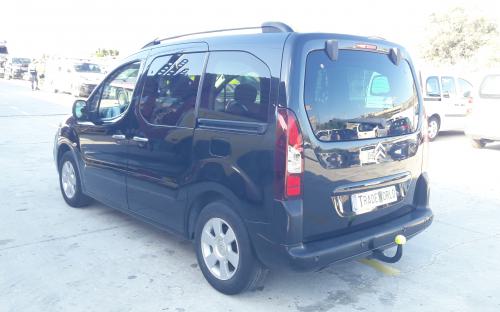 Citroen Berlingo SHINE 120CV/6vel.con bola de remolque imagen 3